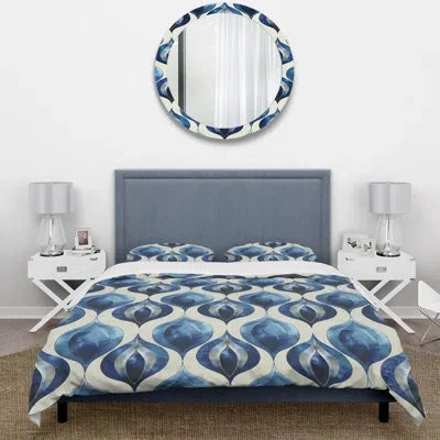 Design Art Blue Ogee Patterns I - Midcentury Duvet Cover Set In Blue;beige