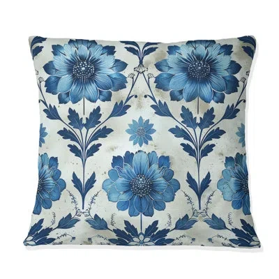 Design Art Blue Traditional Floral Wreath Gardens - Traditional Throw Pillow