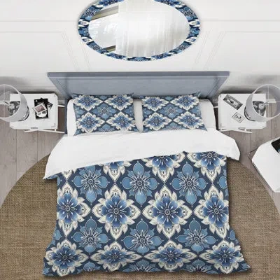 Design Art Blue White Traditional Flower Mosaic Beauty V - Traditional Duvet Cover Set In Blue;white