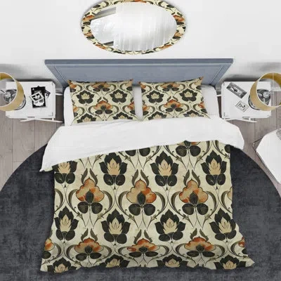 Design Art Brown Beige Floral Garden Beauty Iv - Transitional Duvet Cover Set In Brown;gray