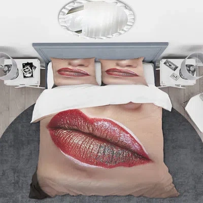 Design Art Close Up Lips With Professional Make Up & Lipstick - Modern Duvet Cover Set - Microfiber Polyester In Red,beige