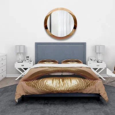 Design Art Close Up Of Female Plump Lips With Golden Lipstick - Modern Duvet Cover Set - Microfiber Polyester