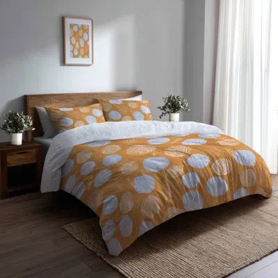 Design Art Coastal Bedding Set Of 4 - Abstract Beachy Shellfish Bed Comforter Set In Blue;orange