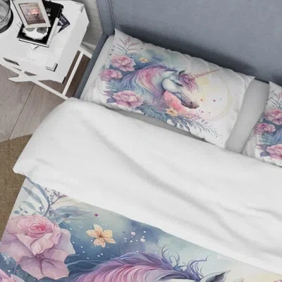 Design Art Cute Pastel Unicorn Surrounded By Flowers Iii Microfiber / Polyester Duvet Cover Setmicrofiber / Pol In White;pink