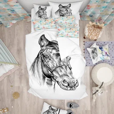 Design Art Designart Freehand Horse Head Pencil Drawing Duvet Cover Set In White