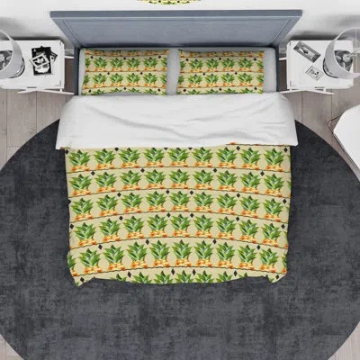 Design Art Designart Pineapple Heads Duvet Cover Set In Green,yellow,gold
