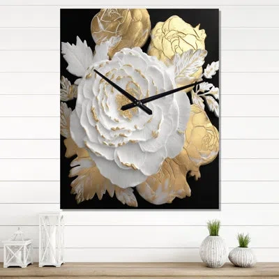 Design Art Exquisite White Rose Blooming Floral Gold Glam I - Rose Wall Clock In White;gold