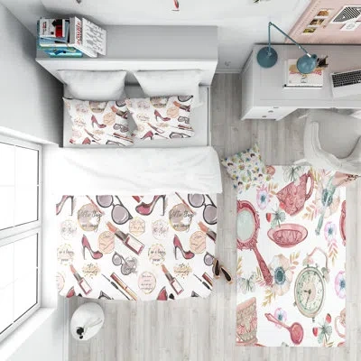 Design Art Fancy Happy Lady Makeup - Contemporary Abstract Duvet Cover Set - Microfiber Polyester In Red