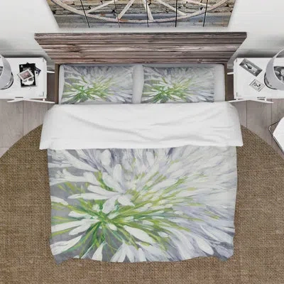 Design Art Flower Cleome Splash Ii - Traditional Floral Duvet Cover Set - Microfiber Polyester In Gray