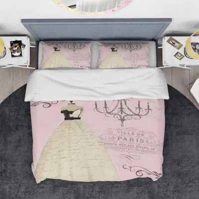 Design Art French Chandeliers Couture Ii Duvet Cover Set In Pink