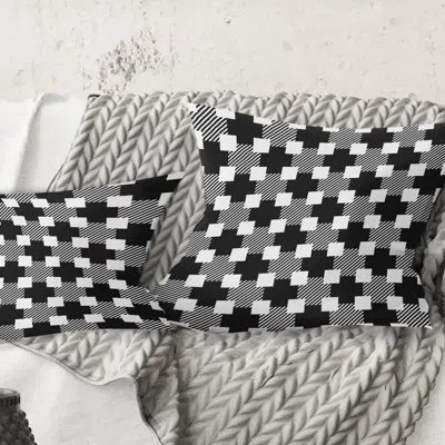 Design Art Geometric Monochrome Pattern Ii - Mid-century Modernprinted Throw Pillow In Black
