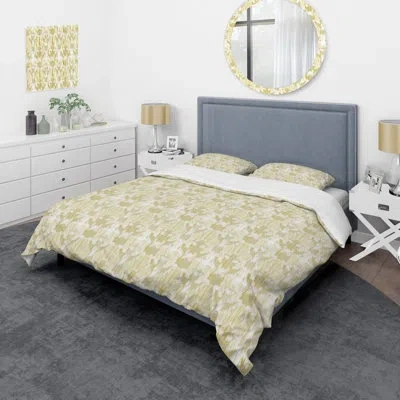 Design Art Gold Ikat Pattern - Patterned Duvet Cover Set In Yellow