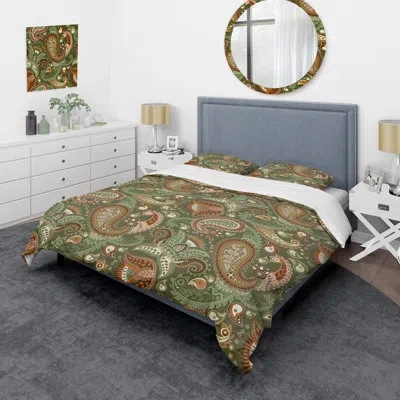 Design Art Green And Brown Floral Paisley - Patterned Duvet Cover Set In Brown;green