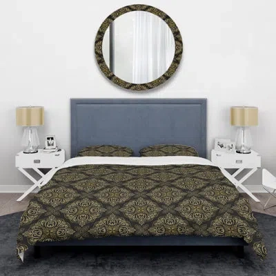 Design Art Green Damask - Abstract Duvet Cover Set - Microfiber Polyester In Green,gold