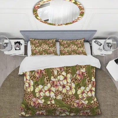 Design Art Green Leaf And Flower - Floral Duvet Cover Set - Microfiber Polyester In Green,pink