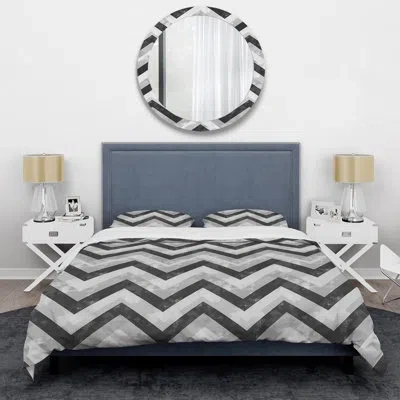Design Art Grey Black Chevron Glamor I - Glam Duvet Cover Set In White;gray