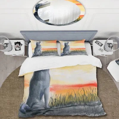Design Art Grey Wolf Howling At The Moon - Traditional Duvet Cover Set - Microfiber Polyester In Orange,gray