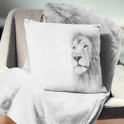 Design Art Lion Face On Card Banner - Animal Printed Pillow