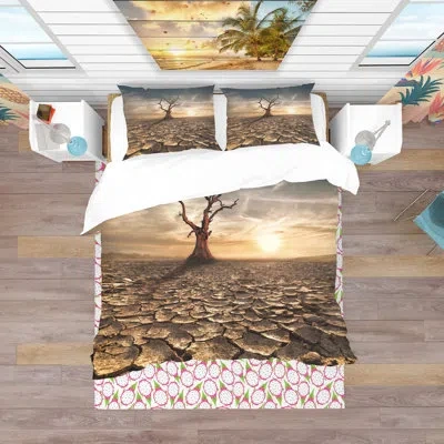 Design Art Lonely Dead Tree In Cracked Land - Landscape Duvet Cover Set - Microfiber Polyester In Brown