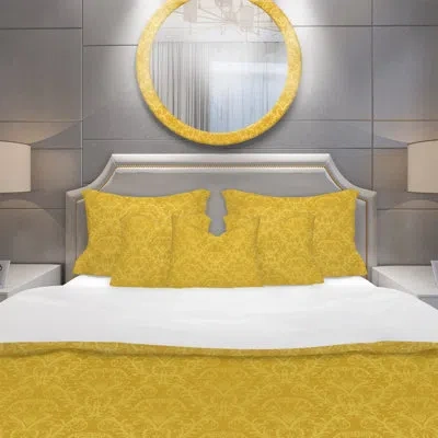 Design Art Luxury Golden Floral - Vintage Damask Duvet Cover Set - Microfiber Polyester In Yellow;gold