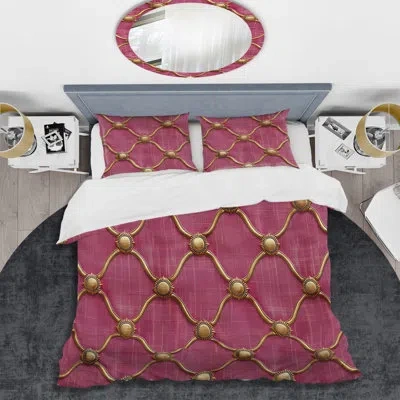 Design Art Magenta Quatrefoil Glam I - Transitional Duvet Cover Set In Pink;purple