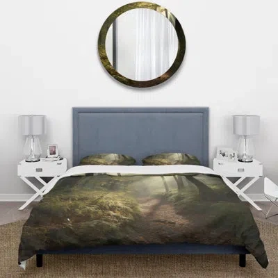 Design Art Misty Trail In The Woods I Beddingmicrofiber / Polyester Duvet Cover Set In Green