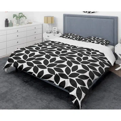 Design Art Monochrome  Xii Mid-century Duvet Cover Set In Black
