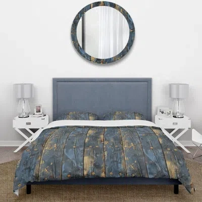 Design Art Navy Blue And Gold Reclaimed Wood Iv - Farmhouse Duvet Cover Set In Gold;navy