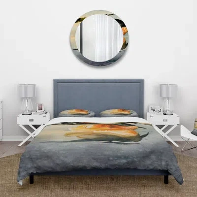 Design Art One Peeled Fresh Orange Mandarin With Green Leaves - Traditional Polyester Duvet Cover Set In Black,orange