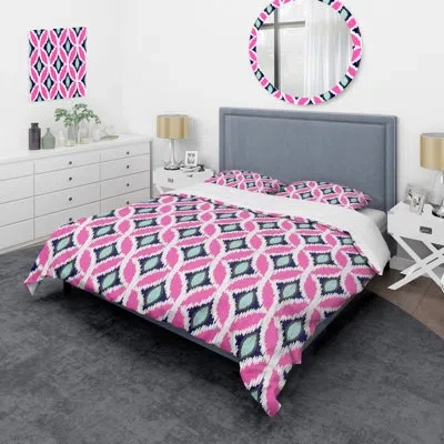 Design Art Pink Flower Ikat Ogee - Patterned Duvet Cover Set In Black
