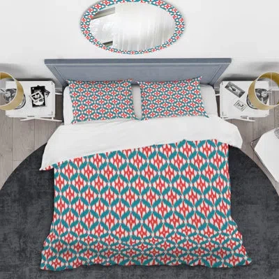 Design Art Pink Star Ikat Ogee - Patterned Duvet Cover Set In Blue,red