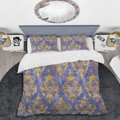 Design Art Purple Gold Damask Print Charm Ii - Glam Duvet Cover Set In Purple;gold
