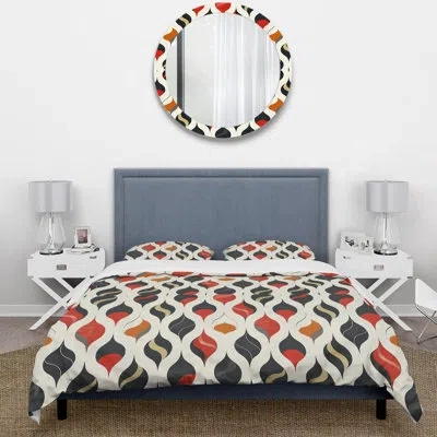 Design Art Red Ogee Print - Midcentury Duvet Cover Set In Red;beige