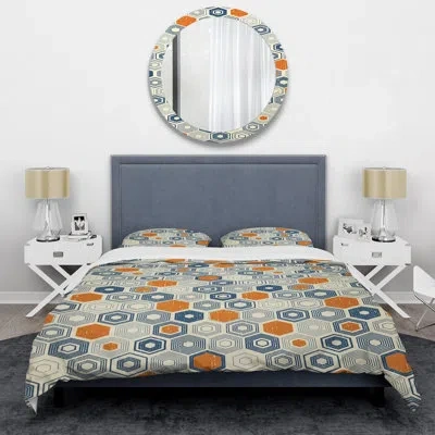 Design Art Retro Hexagon Ix Mid-century Duvet Cover Set In Orange