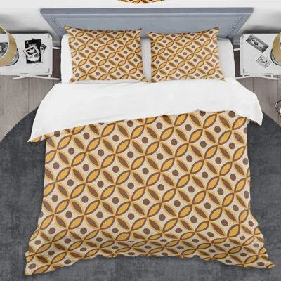 Design Art Retro Ornamental V Mid-century Duvet Cover Set In Yellow