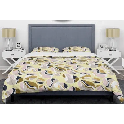 Design Art River Stones Mid-century Duvet Cover Set In Yellow