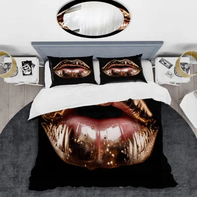 Design Art Rose Gold Lips Of Luxury - Fashion Duvet Cover Set - Microfiber Polyester In Black;gold