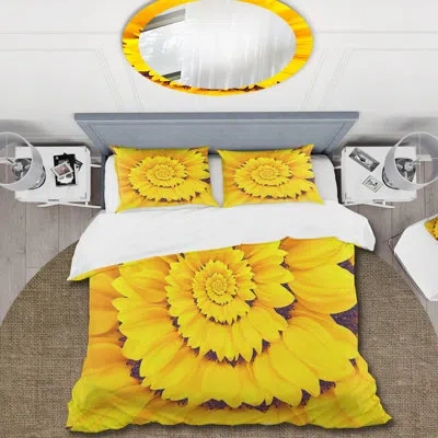 Design Art Sunflower Infinity Spiral I - Traditional Duvet Cover Set - Microfiber Polyester In Yellow,brown