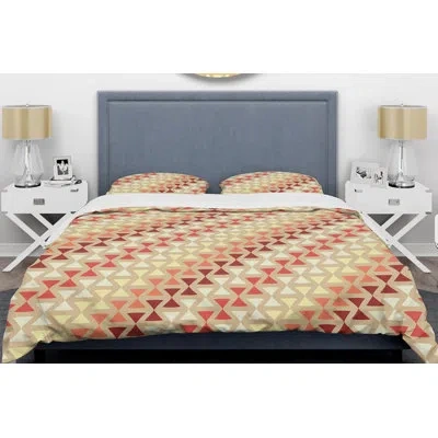 Design Art Triangular Retro Ix Mid-century Duvet Cover Set In Gold