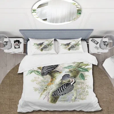 Design Art Vintage Birds In The Wild V - Traditional Duvet Cover Set - Microfiber Polyester In Green,black