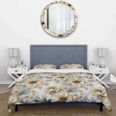 Design Art Vintage Ornamental Corners Victorian Pattern Iii Duvet Cover Set In Gold