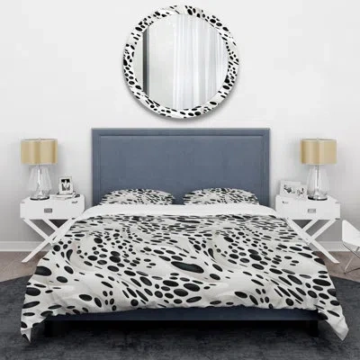 Design Art White And Black Snow Leopard Spots Bedding In Black;white