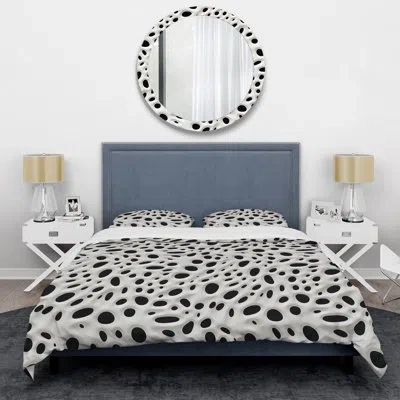 Design Art White And Black Snow Leopard Spots I Bedding In Black;white