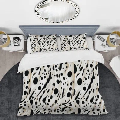 Design Art White And Black Snow Leopard Spots Ii Bedding In Black;white