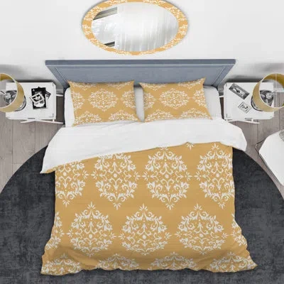 Design Art White And Gold Damask - Abstract Duvet Cover Set - Microfiber Polyester In White;orange;gold