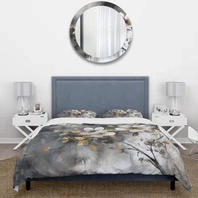 Design Art White Gold Daisy Tranquility - Daisy Duvet Cover Set - Microfiber Polyester In White;gold