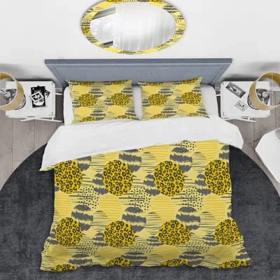 Design Art Yellow Leopard Circle - Abstract Duvet Cover Set - Microfiber Polyester In Yellow,gray