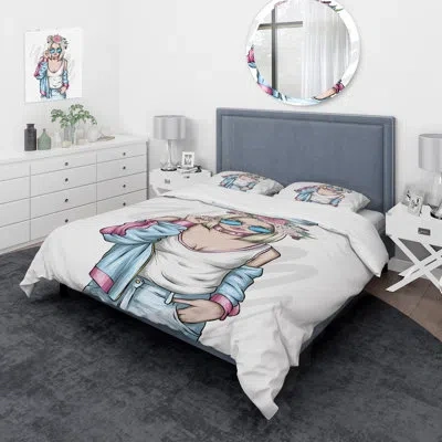 Design Art Young Stylish Woman With Sunglasses Ii - Modern Duvet Cover Set - Microfiber Polyester In Blue,white