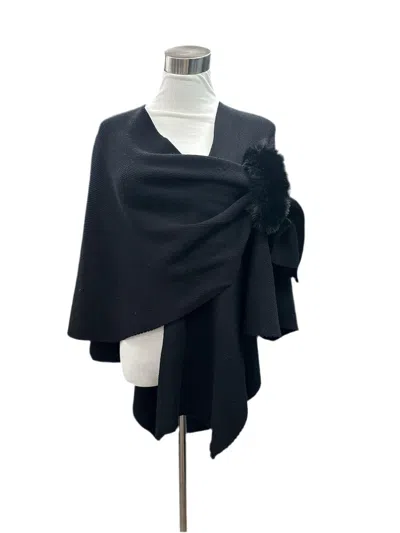 Designer House Pompom Detailed Knit Wrap In Black