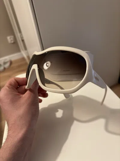 Pre-owned Designer Prada Spr05o Sunglasses In White